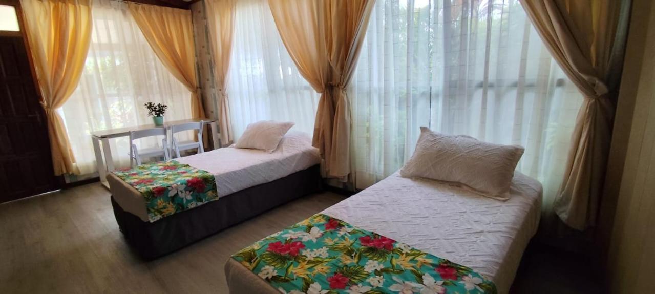 Hotel Hotu Matua By Ei Ханга Роа Екстериор снимка